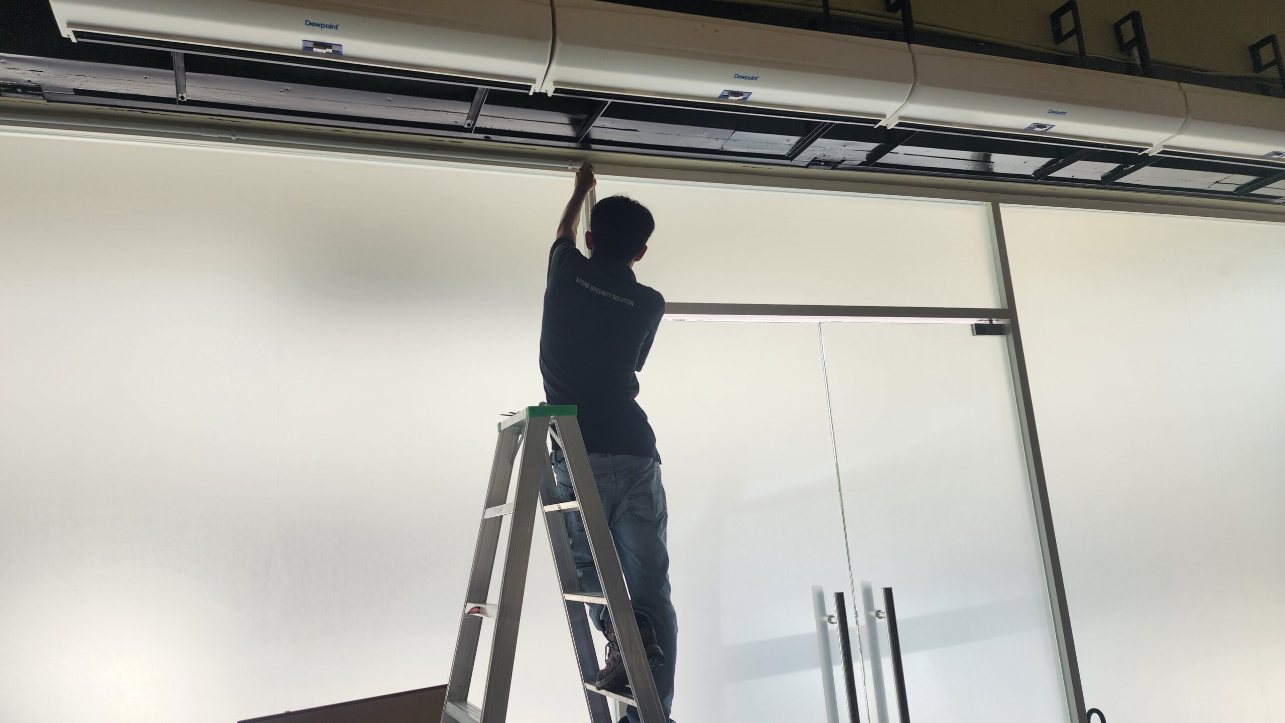 20230427 111353 scaled