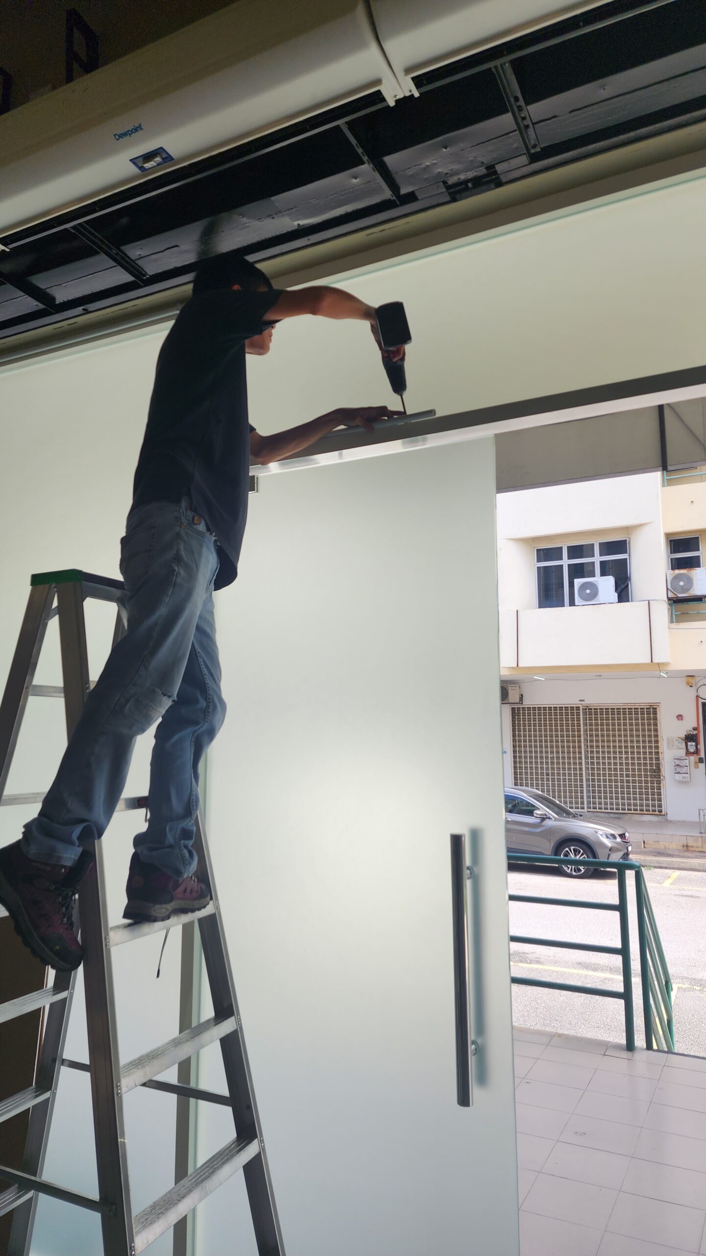 20230427 111737 scaled